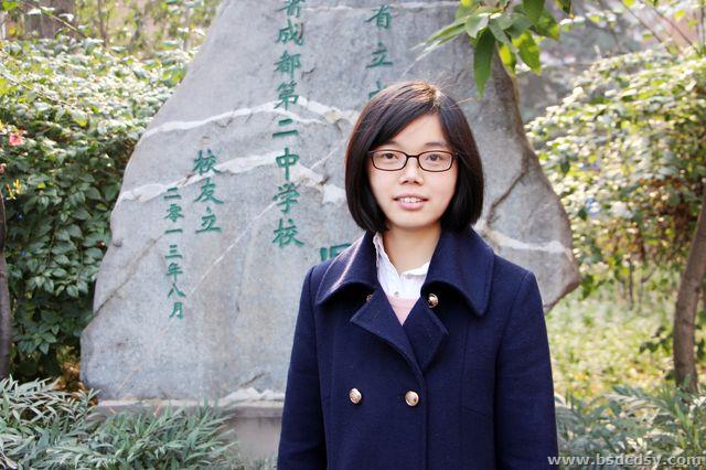 照片 02梁翠梅.jpg